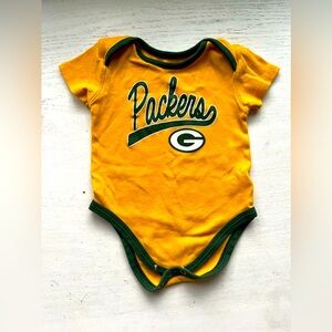 NFL Packers 18M bodysuit